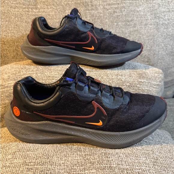 Nike Other - Nike Zoom Winflo 8 Shield Men’s Black/Orange Water Resistant Size 12